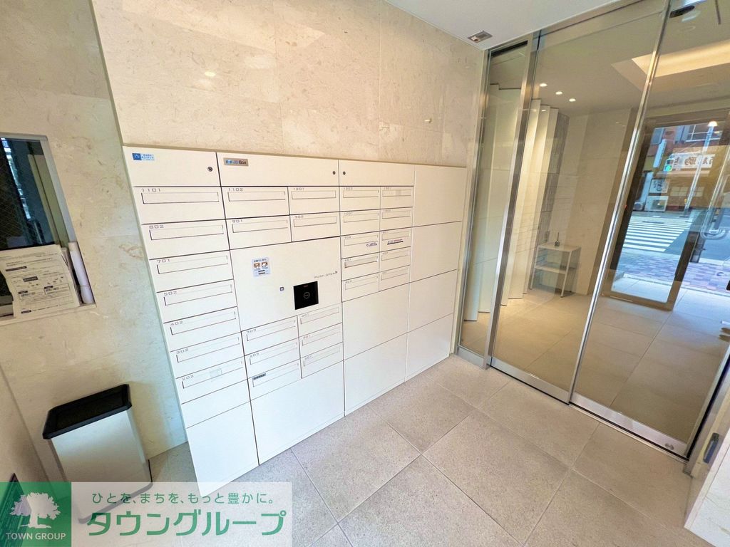 エントランス　エントランス