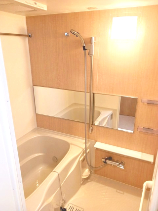 バス・シャワールーム　風呂