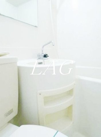 洗面設備　洗面台です。