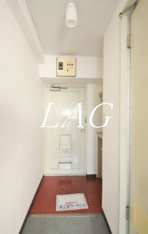 玄関　玄関です。