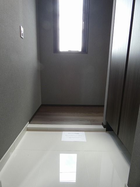 玄関　玄関※別部屋参考写真