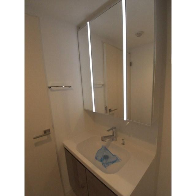 洗面設備　同タイプ別のお部屋の写真