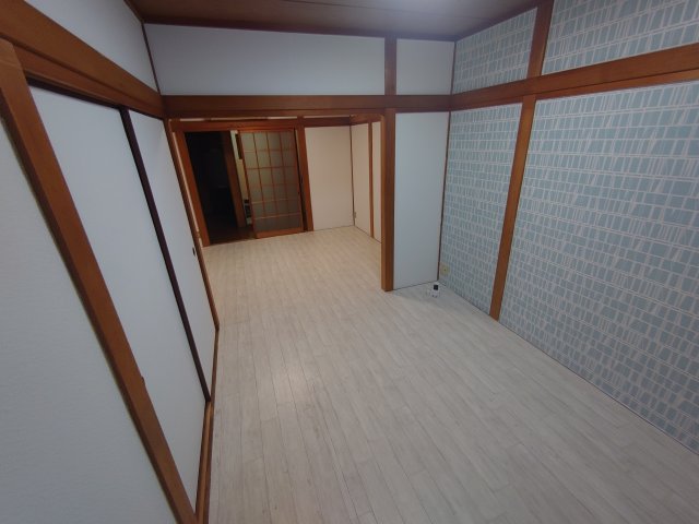 居室・リビング　こちらのリビングで趣味の時間をお楽しみください