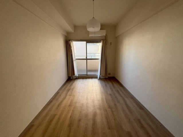 居室・リビング　ダイアパレス新出来