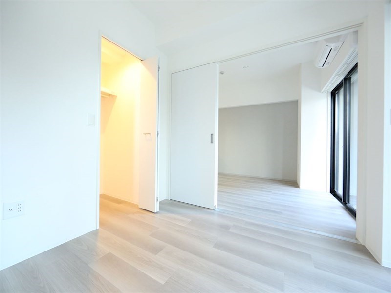 その他部屋・スペース　洋室4.8帖　ウォークインクローゼット付（収納充実してます）