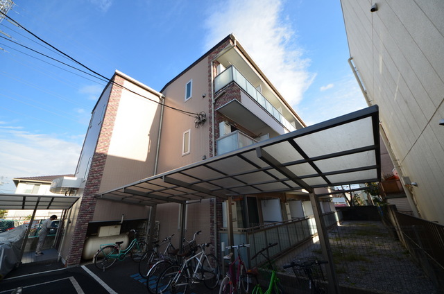 建物外観　～かわいい外観ですね～