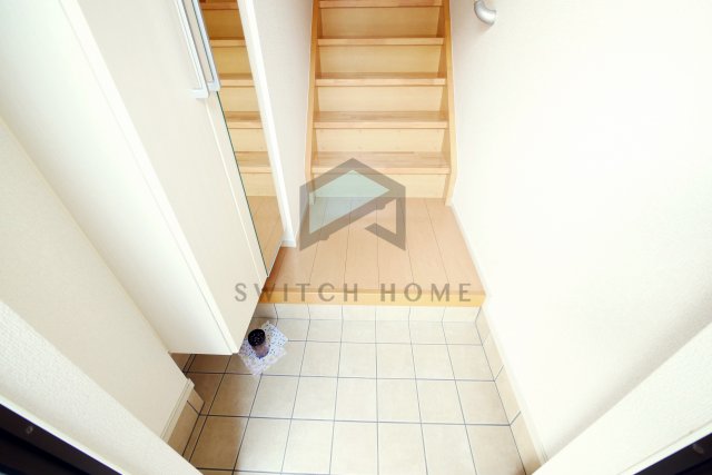 玄関　落ち着いた玄関です