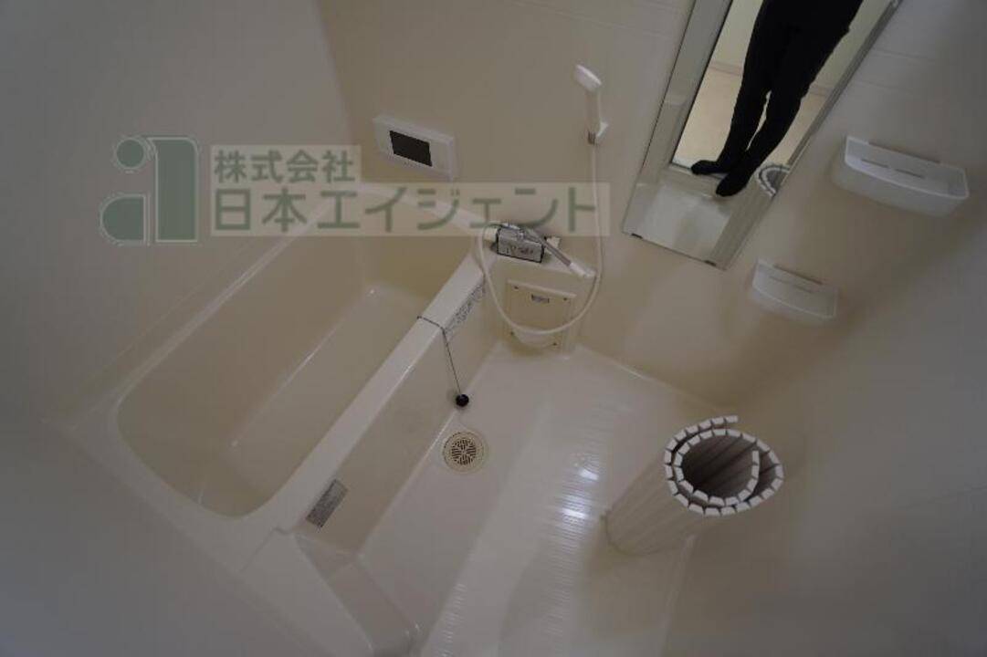 バス・シャワールーム　浴室