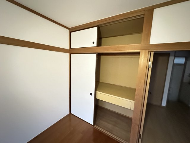 収納　同物件別部屋参考写真です。