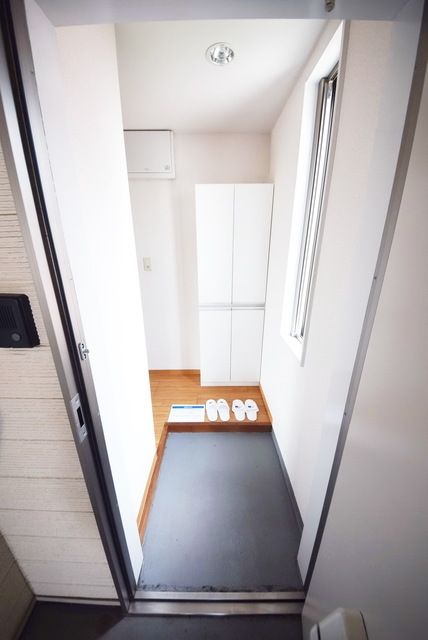 玄関　別部屋参考写真