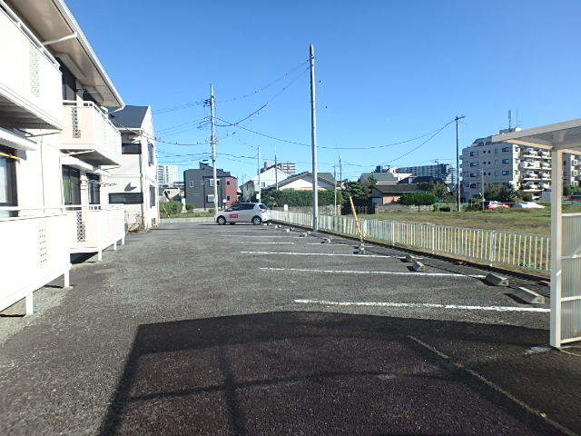 駐車場　駐車場　空き要確認