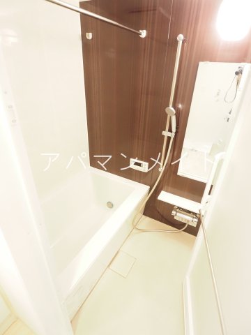 バス・シャワールーム　追い焚き付き！
