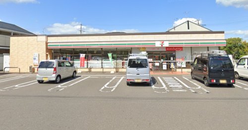 コンビニ　セブンイレブン 秋田保戸野桜町店（コンビニ）まで235m