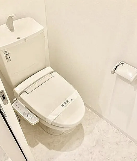 トイレ　別部屋参考写真