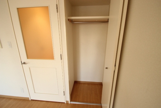 収納　※別部屋の写真です