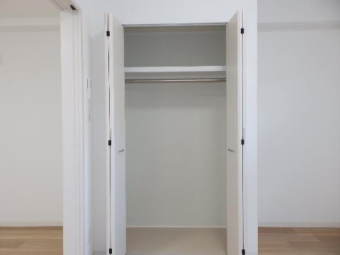 収納　クローゼット