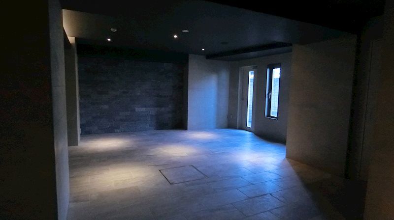 エントランス　☆共用部分☆