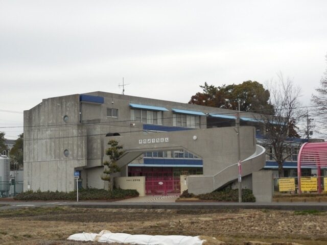 幼稚園・保育園　こどもの森・保育園（幼稚園・保育園）まで576m