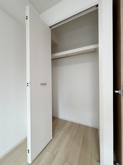収納　～同施工会社同商品内装参考写真～