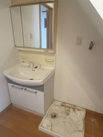 洗面設備　リフォーム前