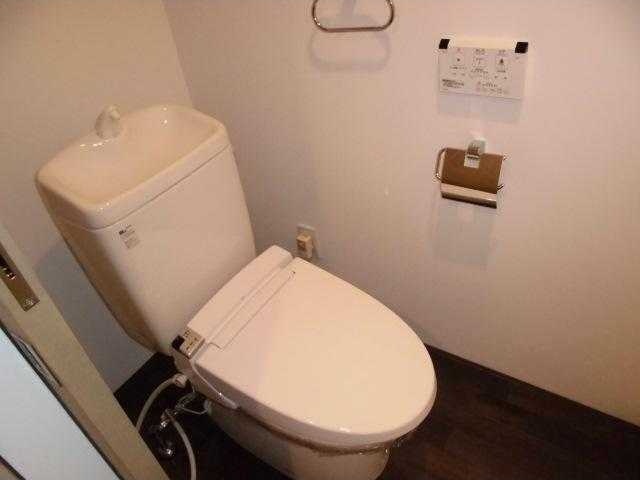 トイレ　別号室参考写真