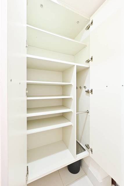 収納　他号室　同施工参考写真