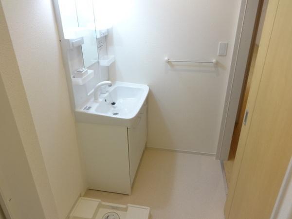 洗面設備　※同じ施工会社の別物件の写真です