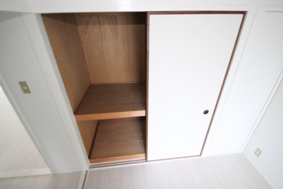 収納　※別部屋の写真です