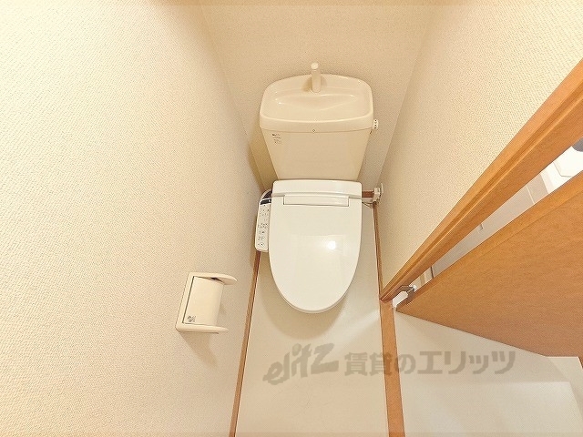 レオパレスサンハイム東難波のトイレ写真
