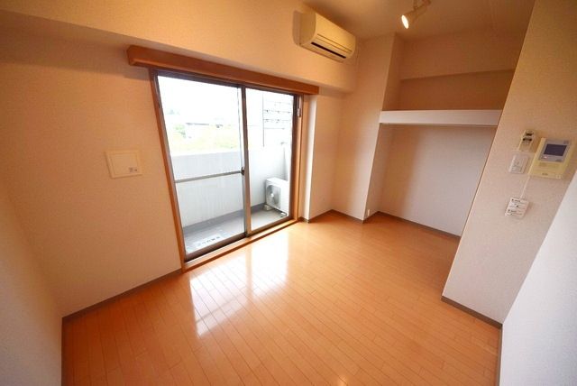 その他部屋・スペース　★明るいお部屋ですよ♪★