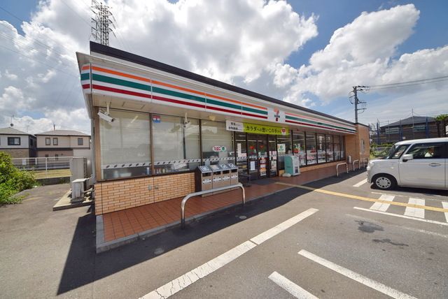飲食店　セブンイレブン朝霞宮戸4丁目店（飲食店）まで500m