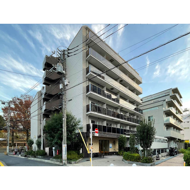 建物外観　落ち着いた雰囲気の外観です