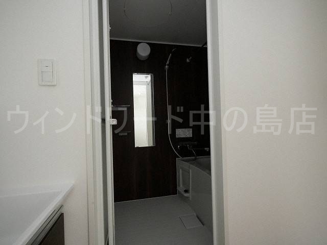 バス・シャワールーム　詳細は、ウィンドワード中の島店までご相談下さい。