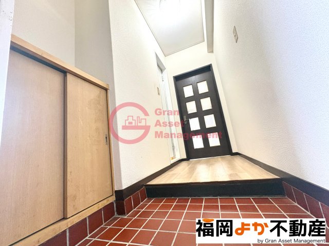 玄関　【福岡よか不動産】毎日通る玄関はこちらです