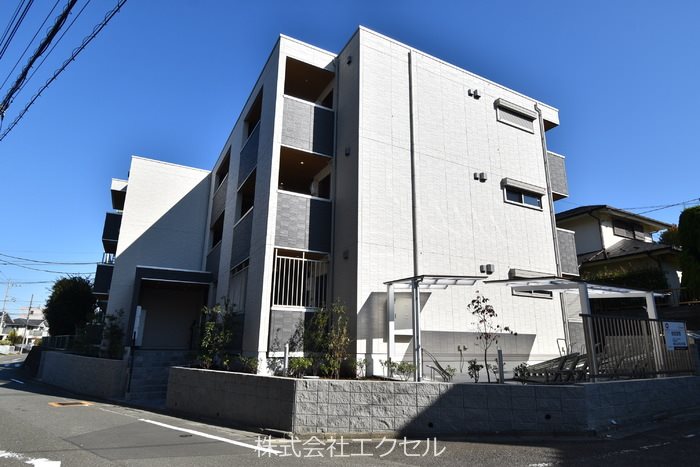 建物外観　閑静な住宅街です。