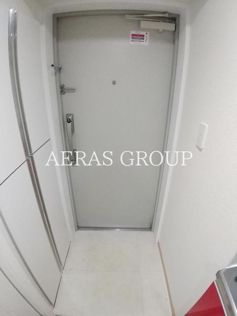 玄関　別部屋同仕様タイプ