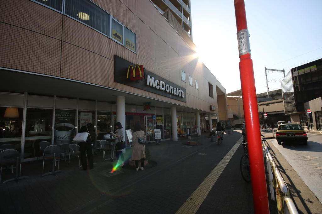 飲食店　マクドナルド西大井駅前店（飲食店）まで519m