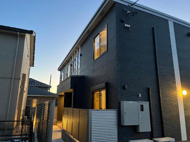 建物外観　外観写真（夜）