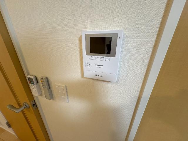 セキュリティ　カメラ付インターホン