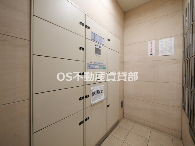 地下鉄中央線 堺筋本町駅 徒歩6分 14階建 築15年の外観写真