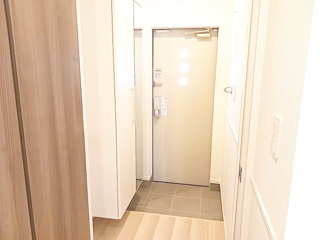 グリーンライン 北山田駅 徒歩11分 2階建 築1年の玄関写真