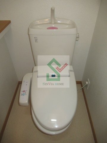 ルピナス2のトイレ写真