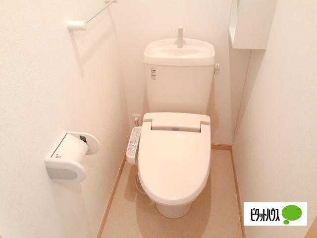 フルールIIIのトイレ写真