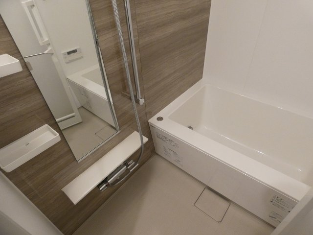 バス・シャワールーム　バス※別部屋参考写真
