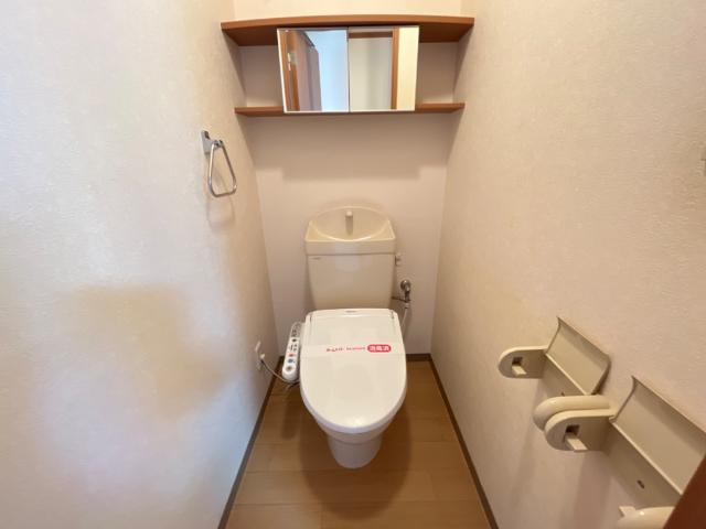 トイレ　シャワー付トイレ
