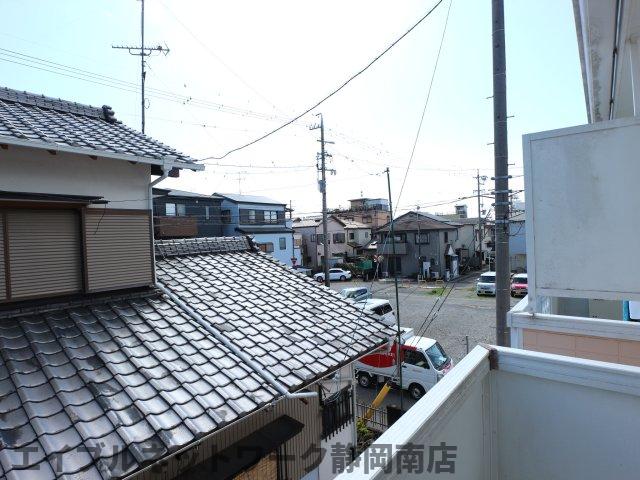 【静岡市駿河区小鹿のアパートの眺望】