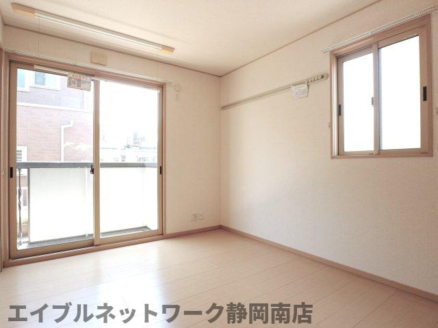 バルコニー　広々としたバルコニーです