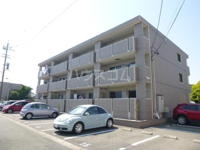 浜松市中央区初生町のマンションの建物外観