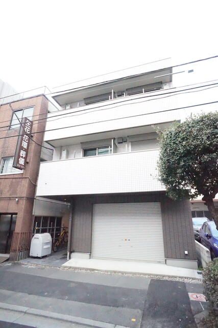 東京都新宿区市谷甲良町（マンション）の賃貸物件の外観