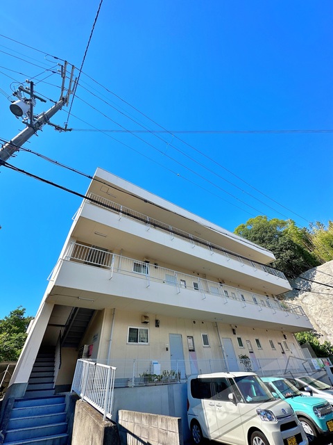 坂田マンションの建物外観